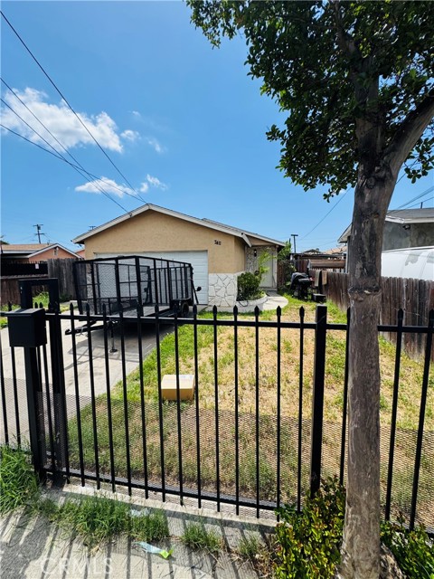 Property photo of 7411 Elsie ST