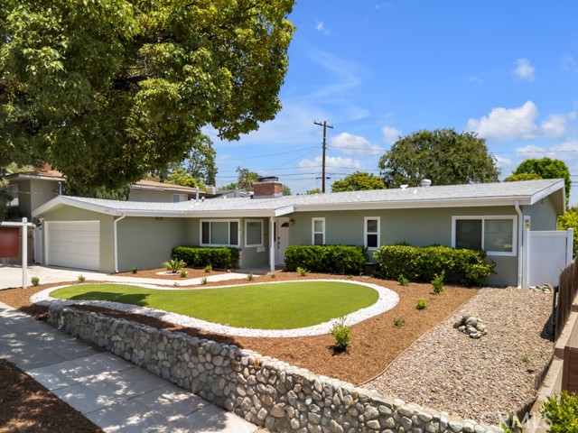 Property photo of 1440 Riviera DR
