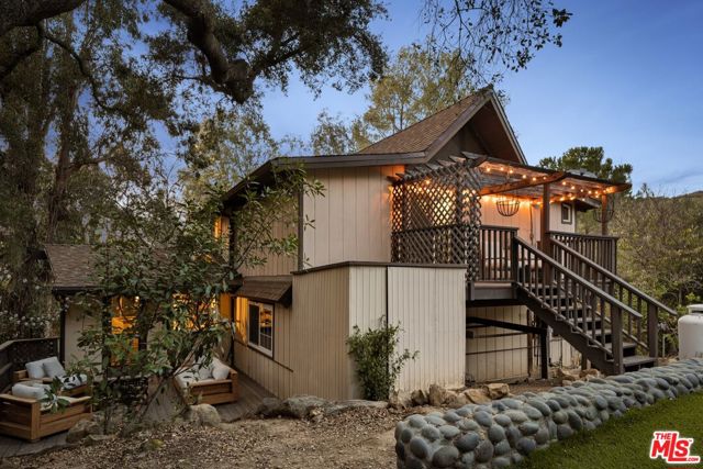 Property photo of 20500 Paradise LN