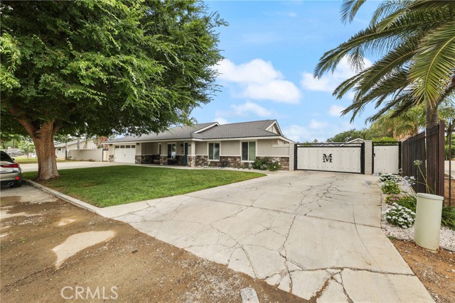 Property photo of 8963 Bold Ruler LN