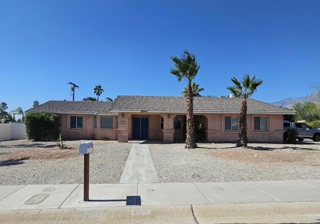 Property photo of 2643 E Venetia RD