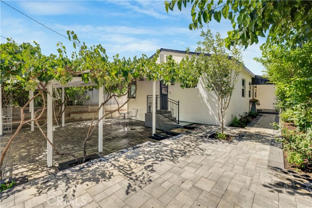 Property photo of 7611 Yates ST