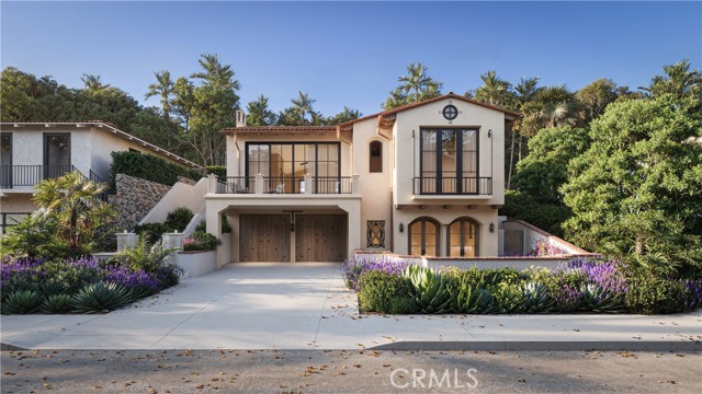 Property photo of 552 Via Media