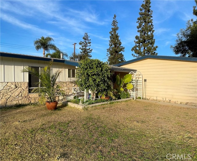 Property photo of 18745 Barroso ST