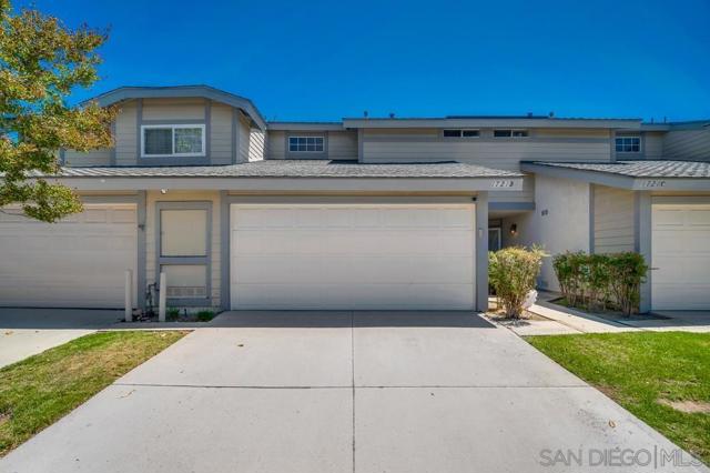 Property photo of 1721 Maxwell Ln
