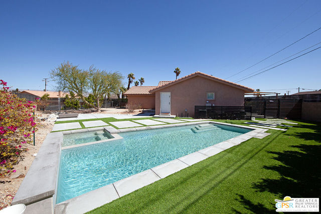 Property photo of 529 W Bon Air DR