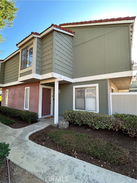 Property photo of 1030 Golden Springs DR