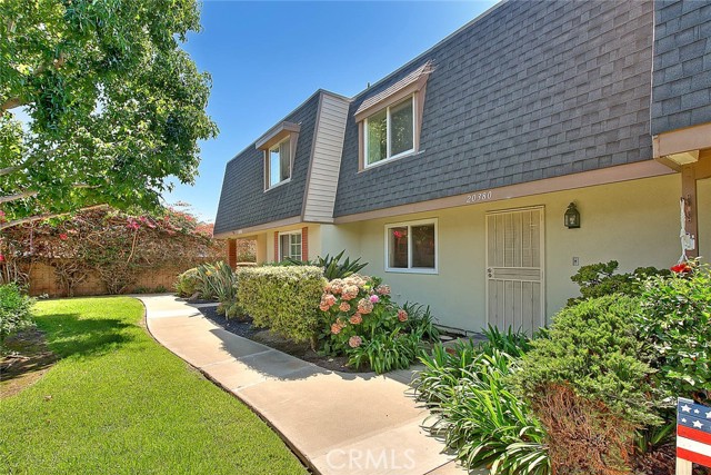 Property photo of 20380 Flora LN