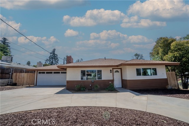 Property photo of 35645 Avenue E