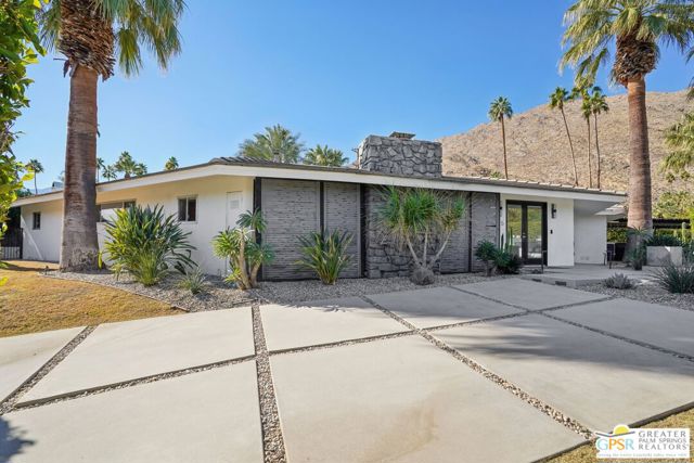 Property photo of 215 W Camino Alturas
