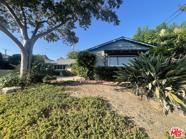 Photo of 599 Harrison Rd