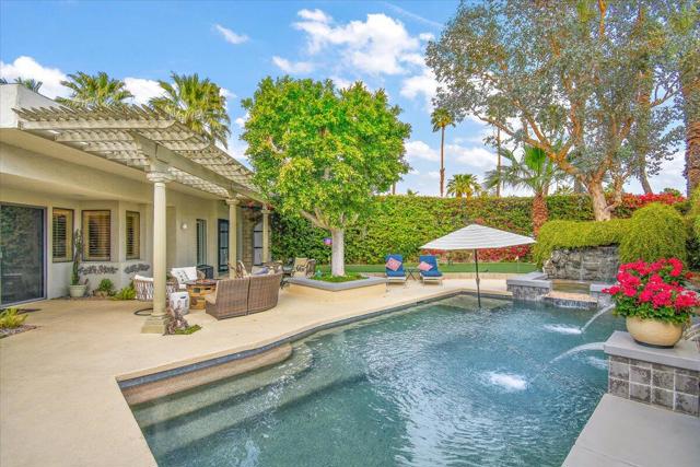 Property photo of 51 E Mission Palms DR