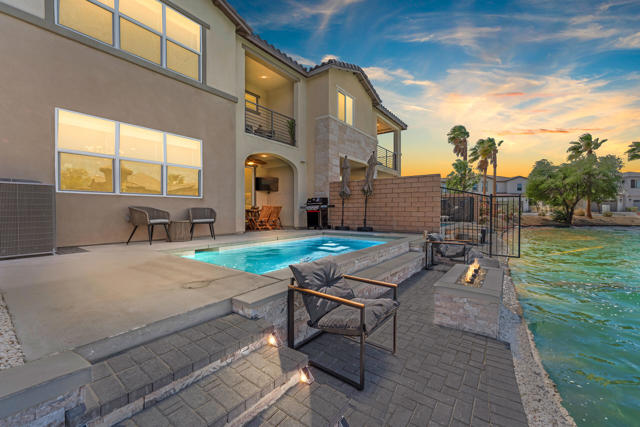 Property photo of 43241 Pietra CT