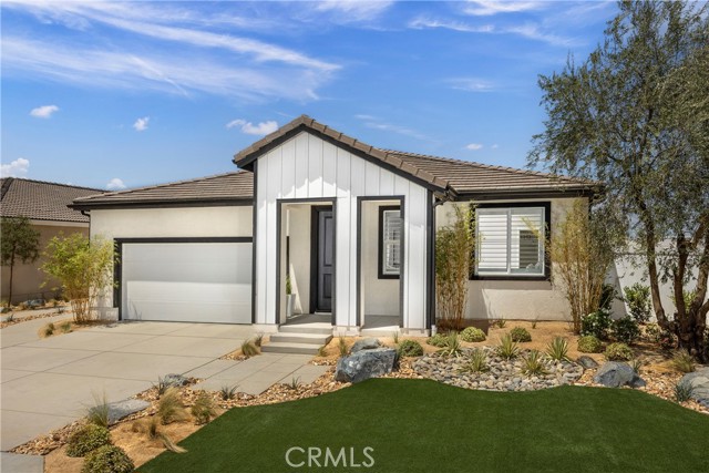 Property photo of 1577 E Houlguin ST