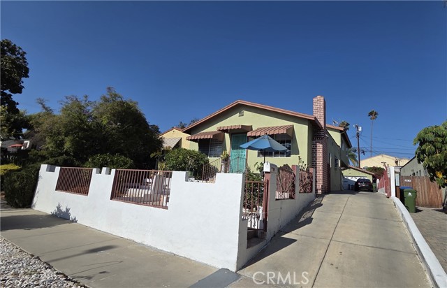 Property photo of 3241 Madera AV