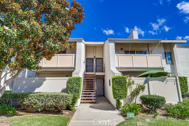 Property photo of 994 E La Habra BL