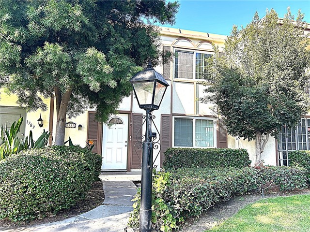 Property photo of 1787 W Greenleaf AV