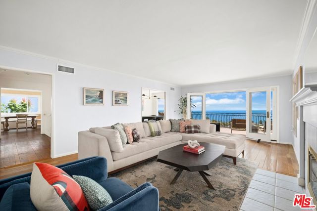 Photo of 28049 Lobrook Dr