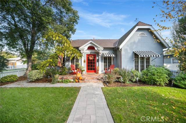 Photo of 330 S Illinois