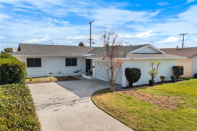 Property photo of 230 S Camellia