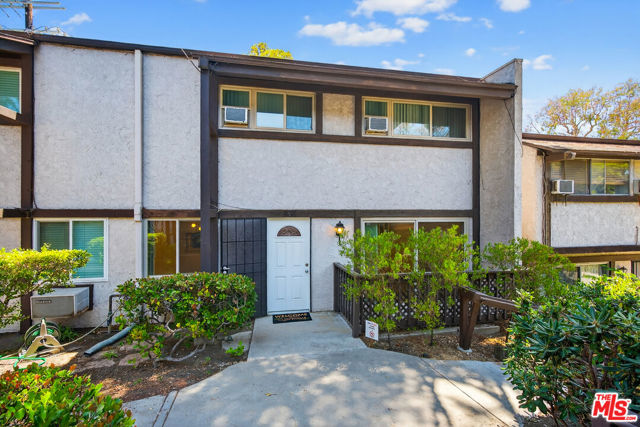 Property photo of 394 S Miraleste DR