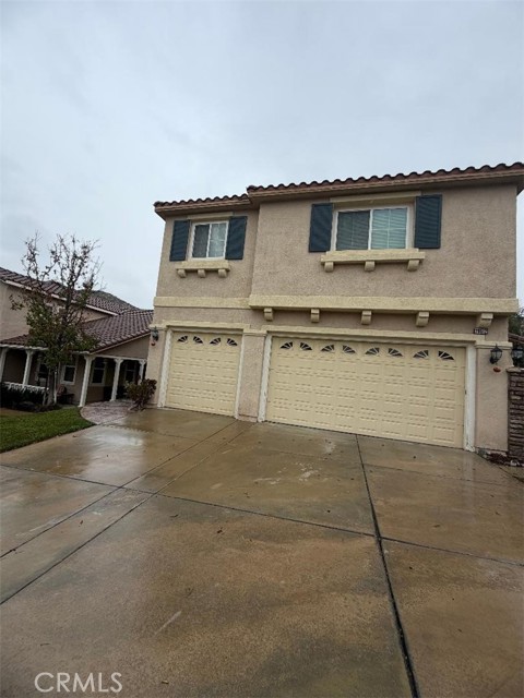 Property photo of 28512 Meadow Heights CT