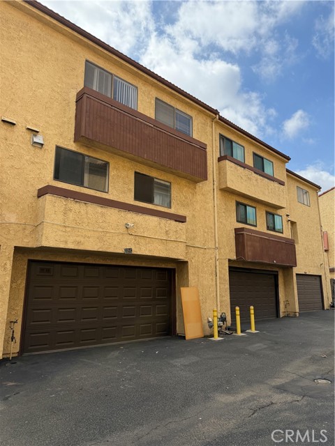 Property photo of 225 N Rural DR