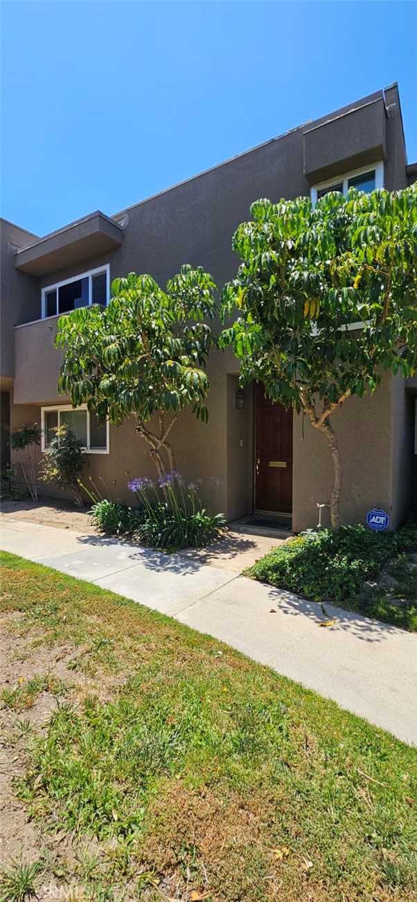 Property photo of 18134 Killion ST
