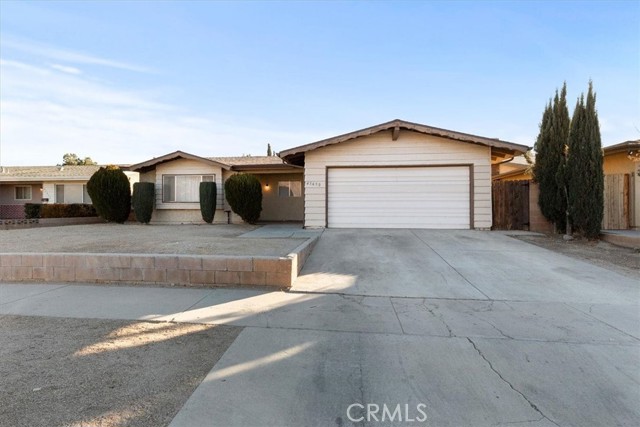 Property photo of 45650 Fig AV