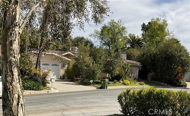 Property photo of 18310 Karen DR