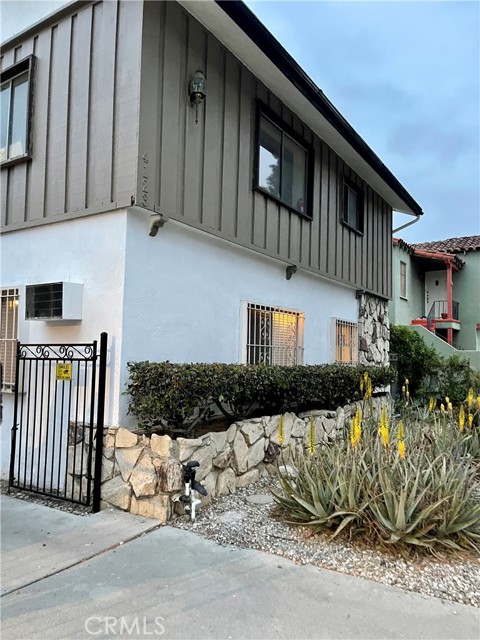 Property photo of 4123 Edenhurst AV