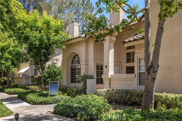 Property photo of 36 Nightingale Dr. DR
