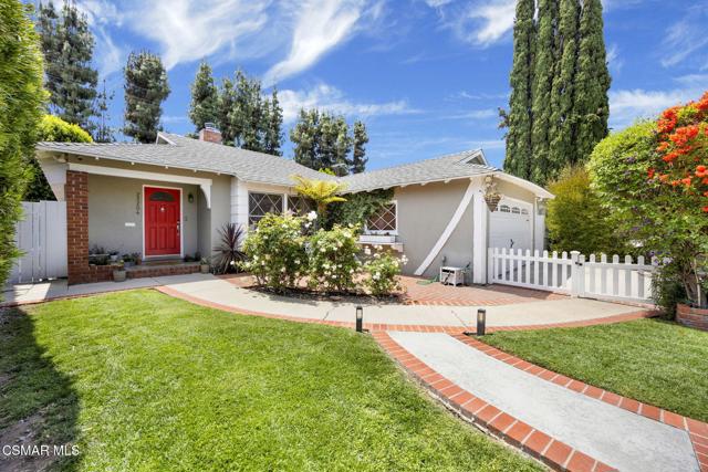 Property photo of 23204 Leonora DR