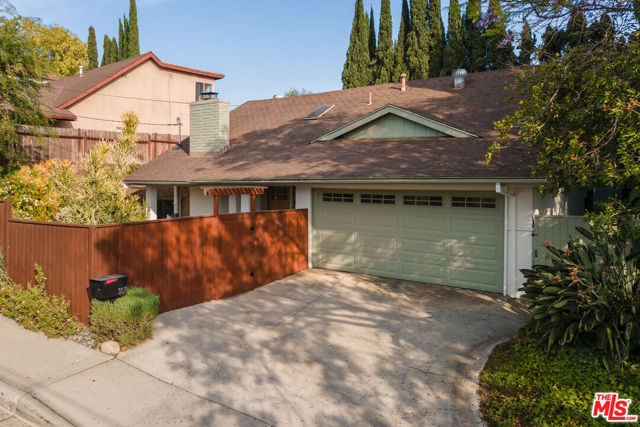 Property photo of 3618 Cazador ST