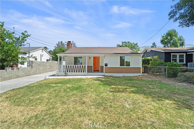 Photo of 587 Ventura St