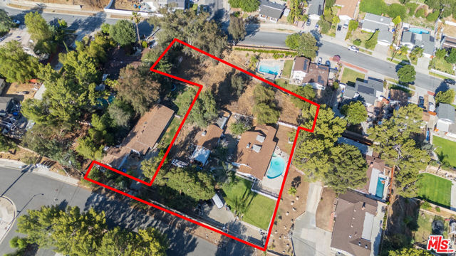 Property photo of 27933 Magic Mountain LN