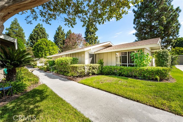 Property photo of 305 Avenida Sevilla