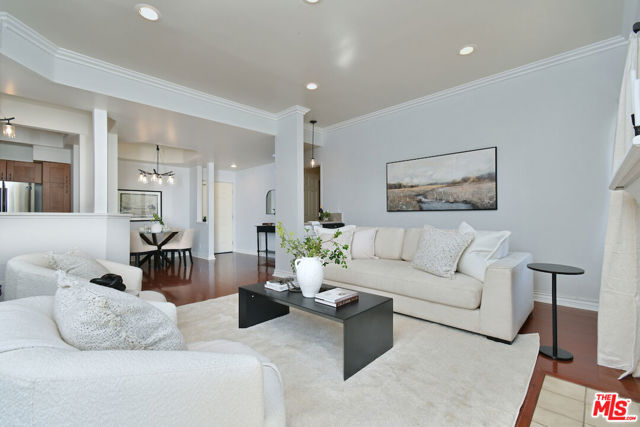 Property photo of 5420 Sylmar AV