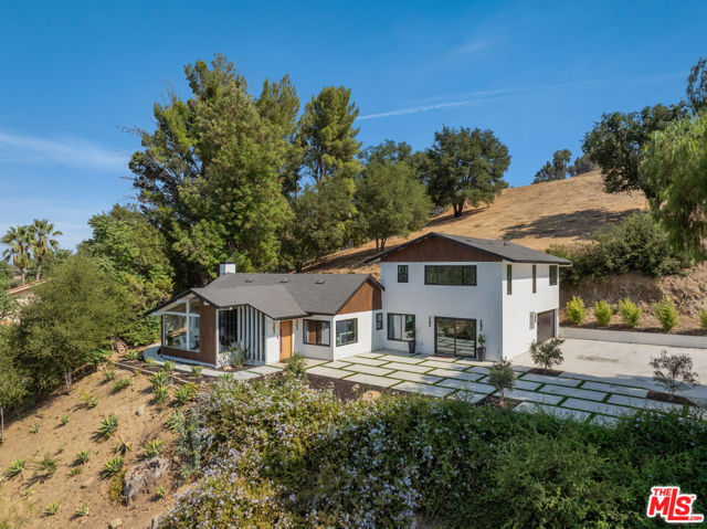 Property photo of 9425 Gierson AV