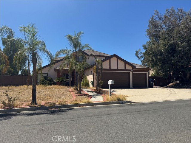 Property photo of 11691 Via Colina