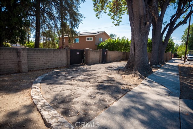 Property photo of 13408 Burton ST