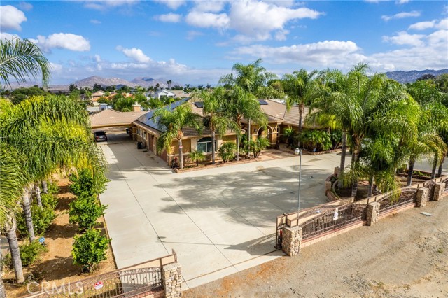 Property photo of 27668 Calle De Leon