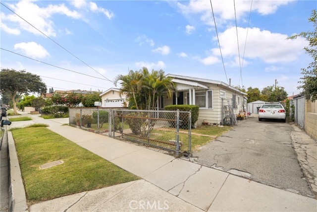 Photo of 12251 Carver