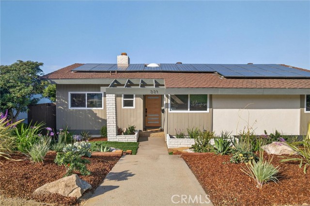 Property photo of 221 Via Los Miradores