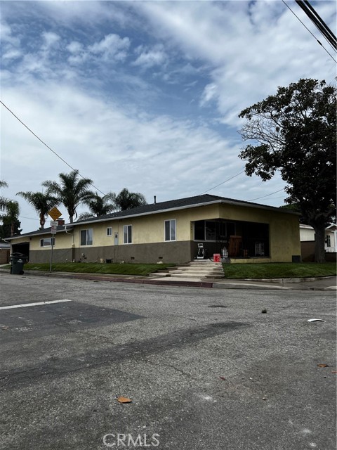 Property photo of 22443 Meyler