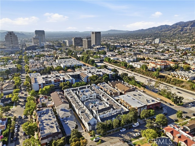 Property photo of 618 N Howard