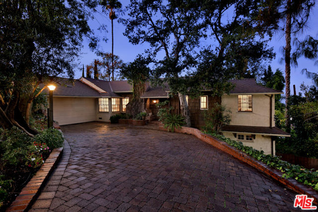 Property photo of 15213 Del Gado DR