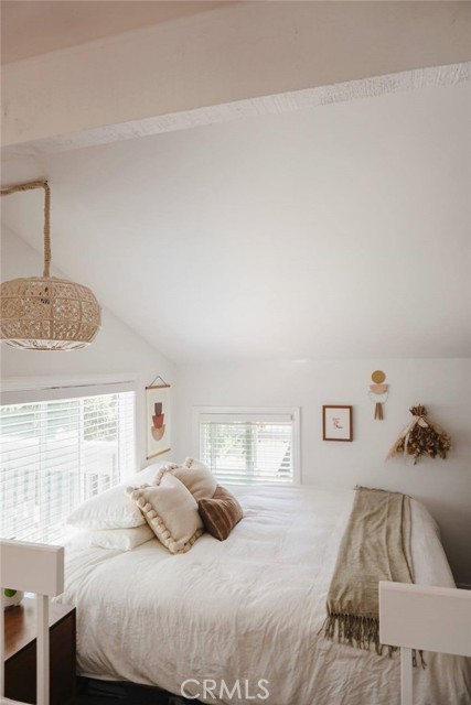 Photo of 16922 Pacific Coast