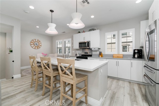 Property photo of 837 Iris Way