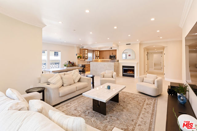 Property photo of 1862 S Bentley AV